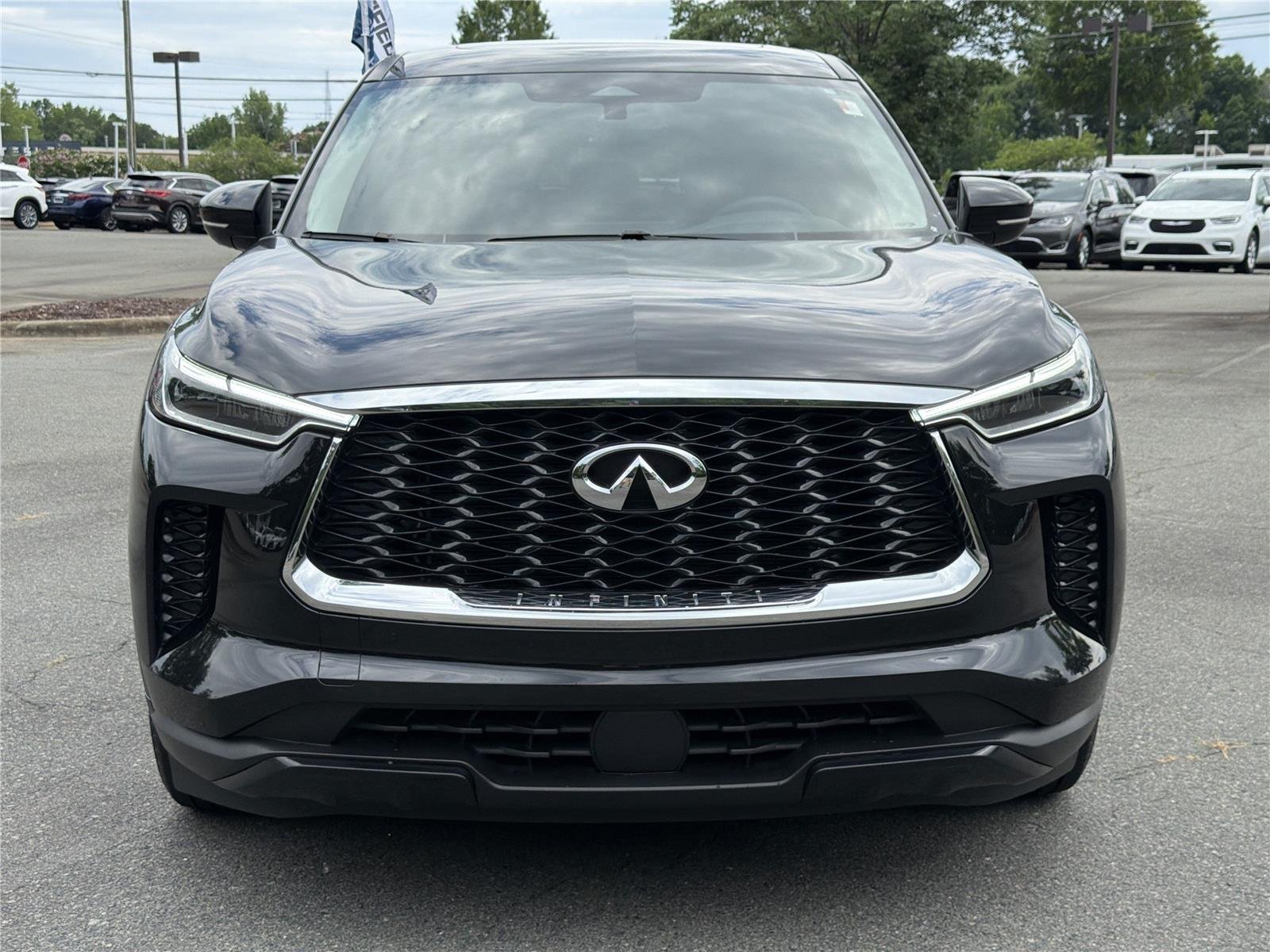 Used 2024 Mineral Black INFINITI PURE image 33