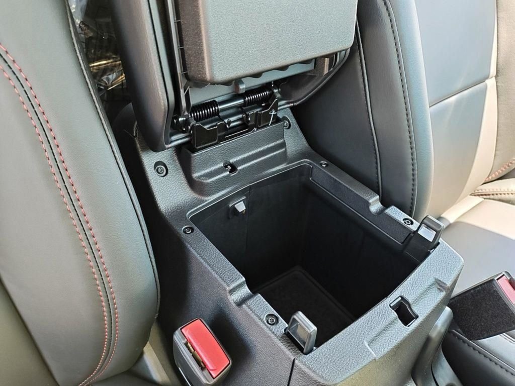 New 2026 Black Clearcoat Jeep Rubicon X image 42
