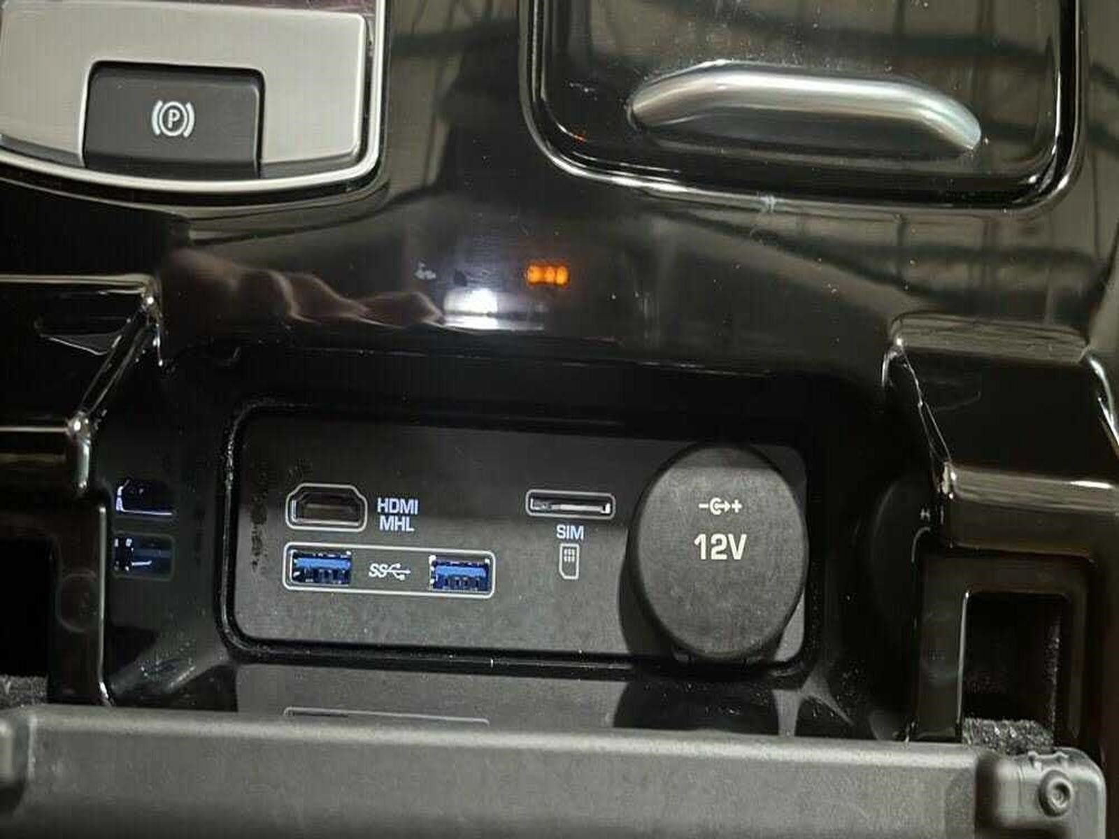 Used 2017  Land Rover HSE Luxury image 22