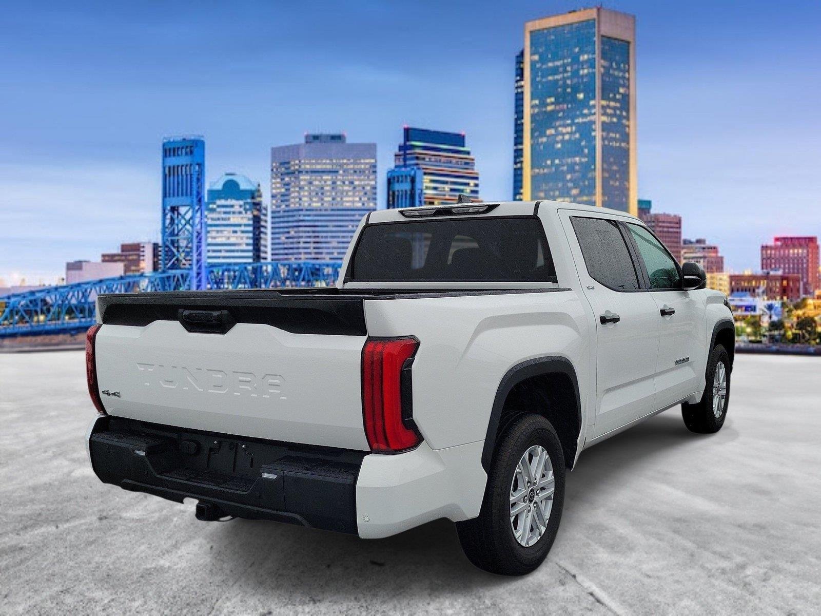 2023 Toyota Tundra SR5 - Photo 3