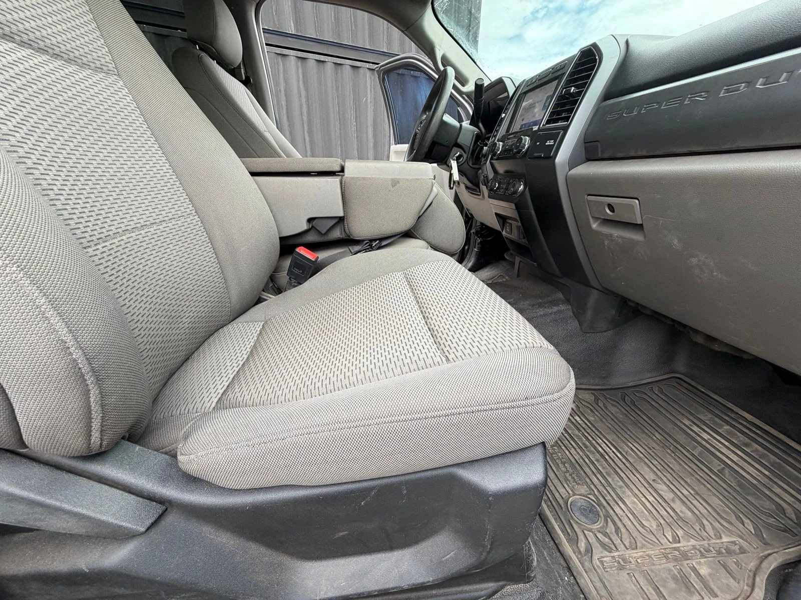 Used 2021 Gray Ford XLT image 14