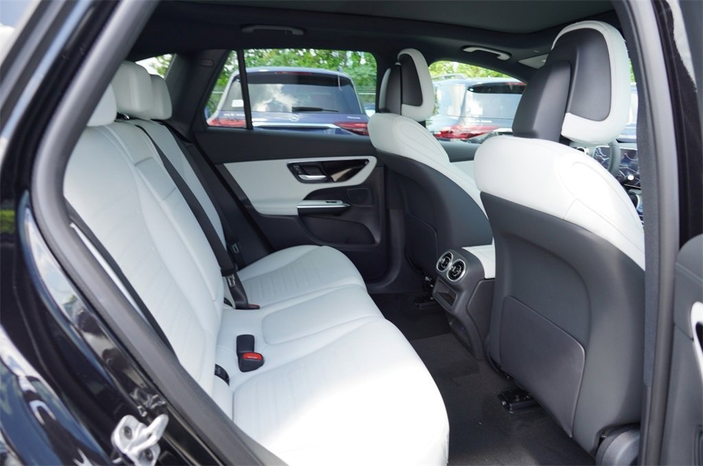 2026 Mercedes-Benz GLC Base - Photo 38