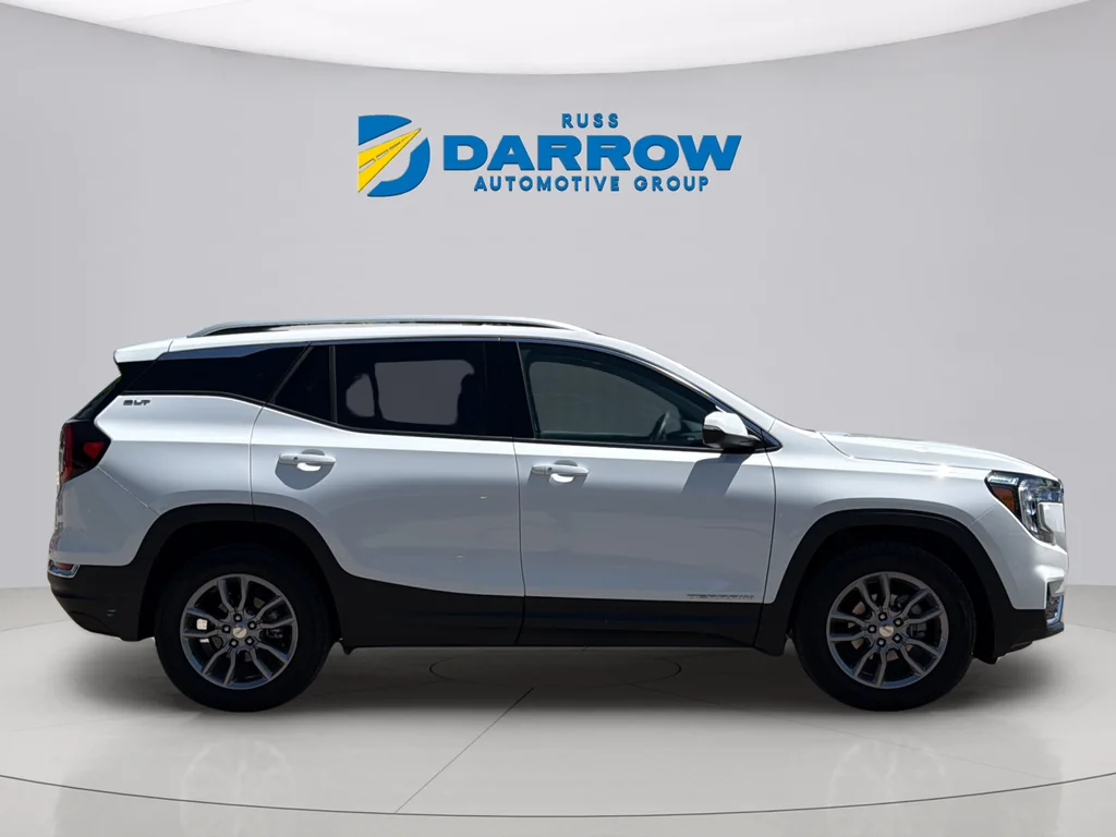 Used 2024 Summit White GMC SLT image 6