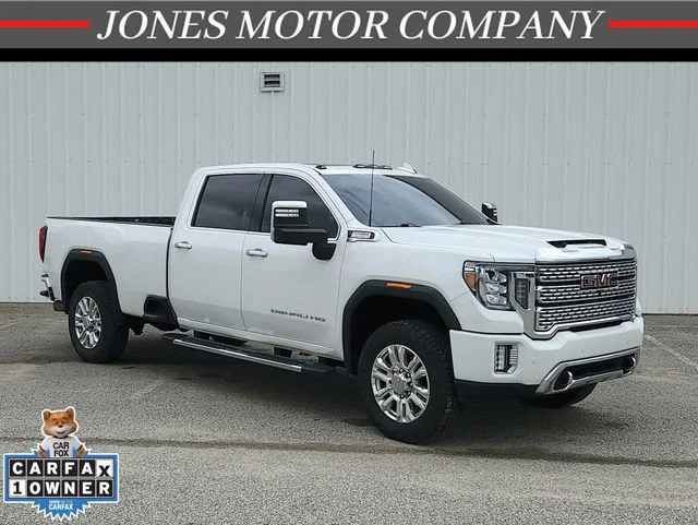2022 GMC Sierra 4WD Crew Cab Standard Box Denali's photo