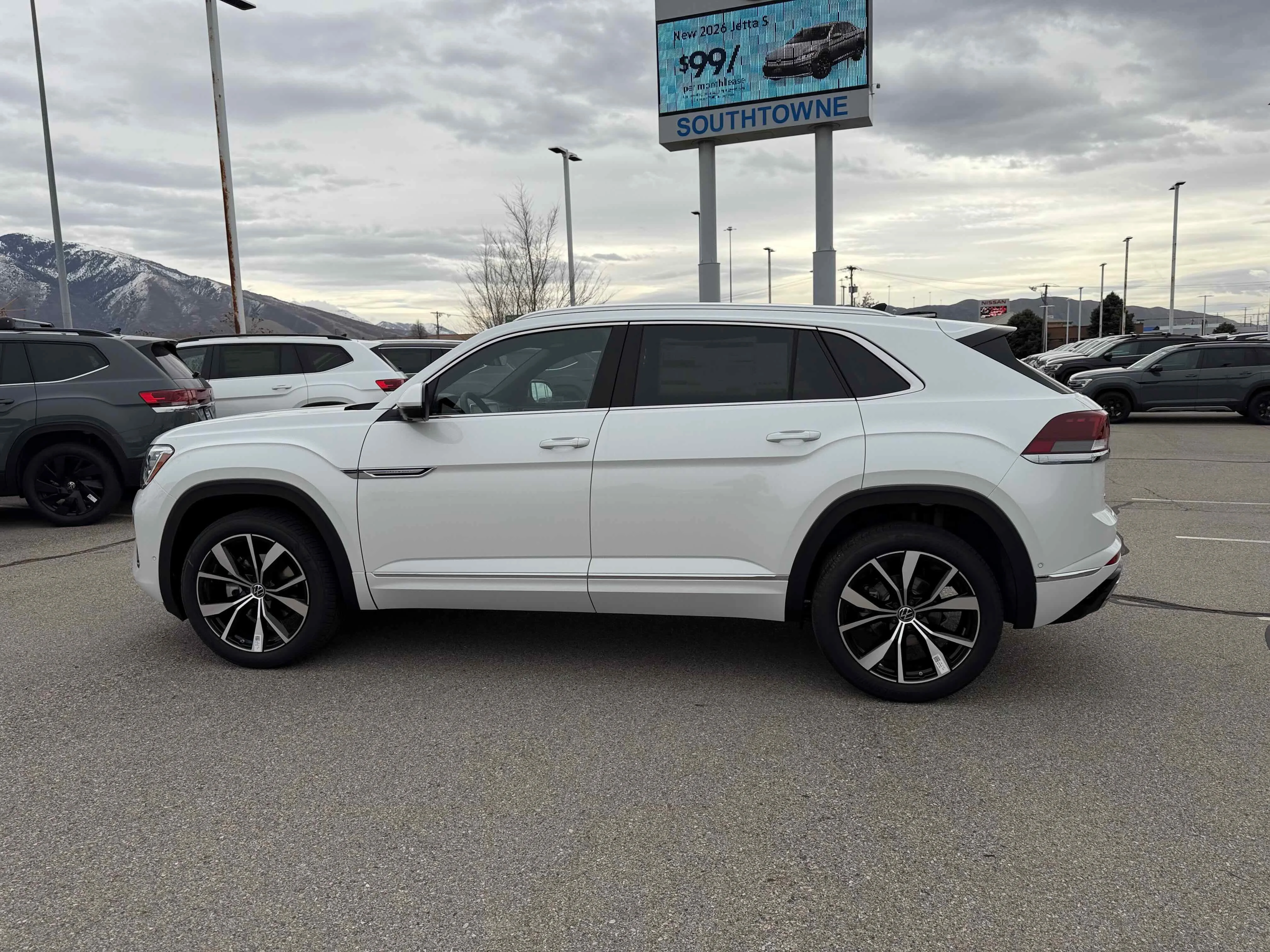 New 2026 Opal White Volkswagen 2.0T SEL Premium R-Line image 7