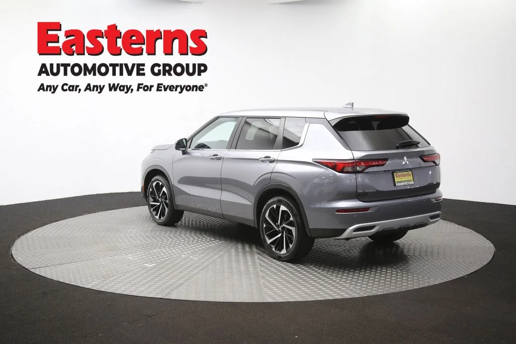 Used 2024 Gray Mitsubishi SE image 65