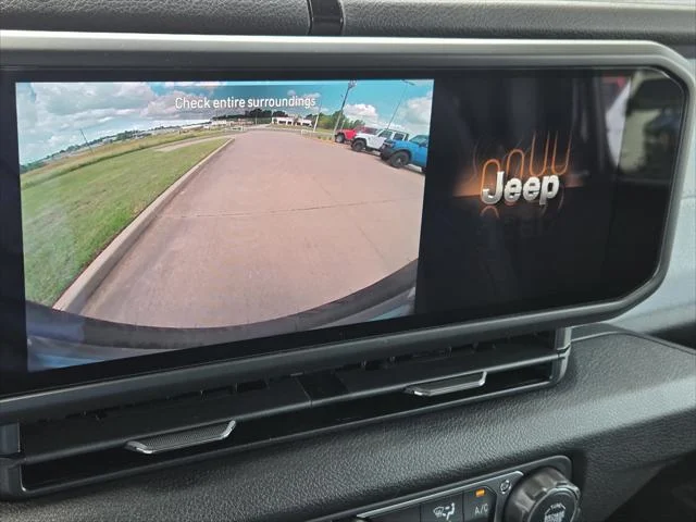 New 2026 Reign Exterior Paint Jeep Sport S image 14