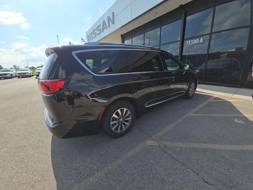 Used 2020 Black Chrysler Touring L Plus image 11
