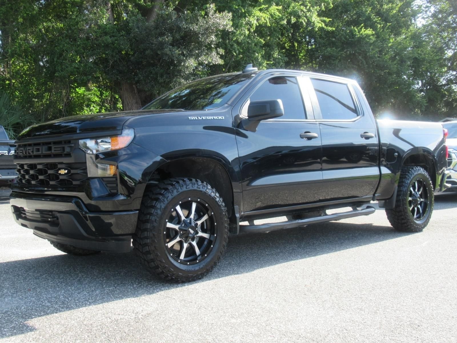 Used 2022 Black Chevrolet Custom image 3