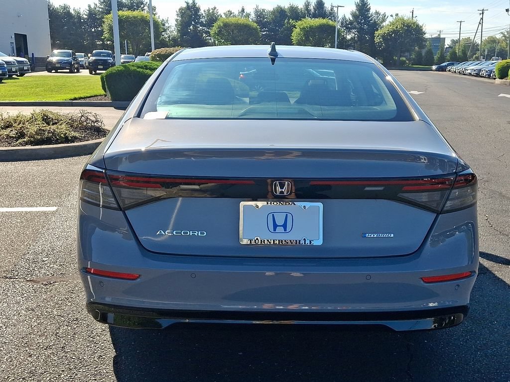 Certified Used 2025 Urban Gray Pearl Honda HYBRID EX-L image 39