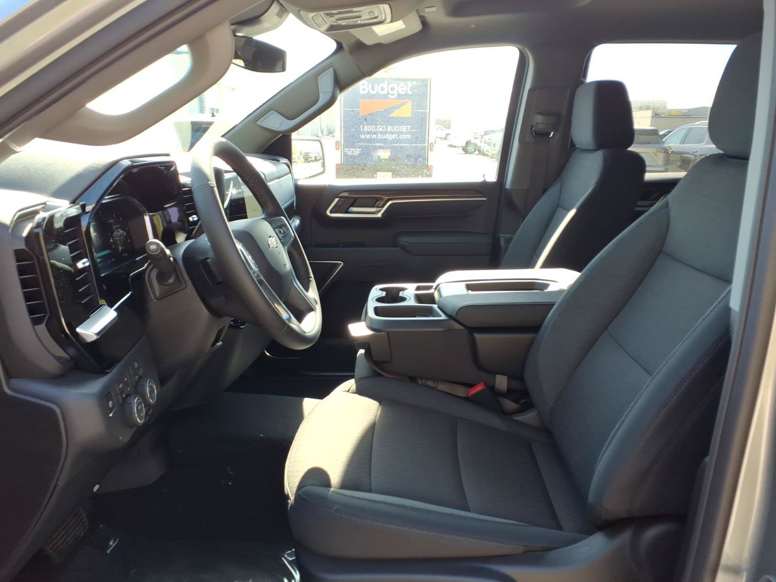 2026 Chevrolet Silverado 1500 LT - Photo 13
