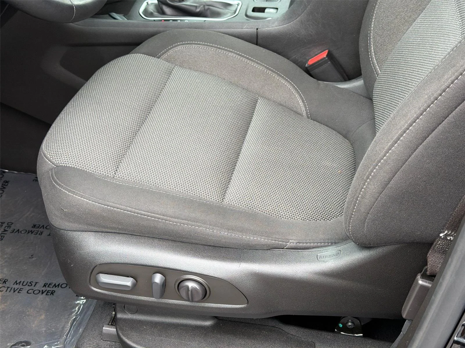 Used 2023 Mosaic Black Metallic Chevrolet LT Cloth image 37