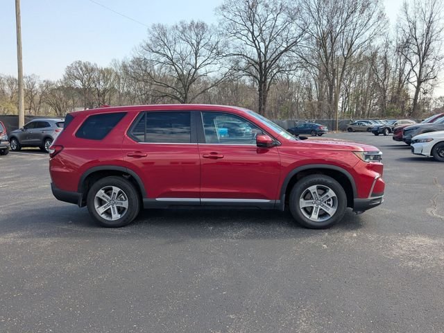 Used 2025 Radiant Red Metallic II Honda EX-L image 5