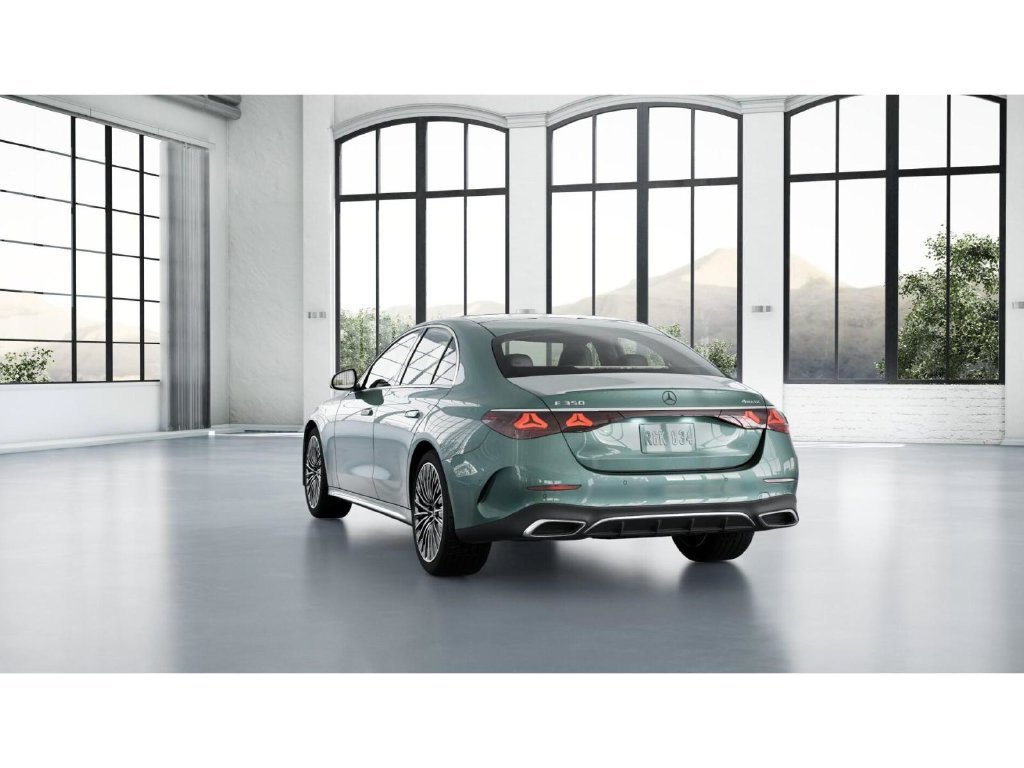Certified Used 2026 Verde Silver Metallic Mercedes-Benz  image 27