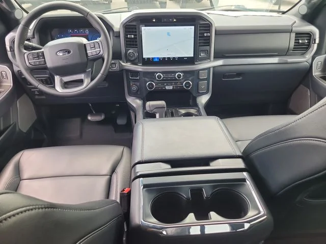 Used 2025 Black Ford XLT image 15