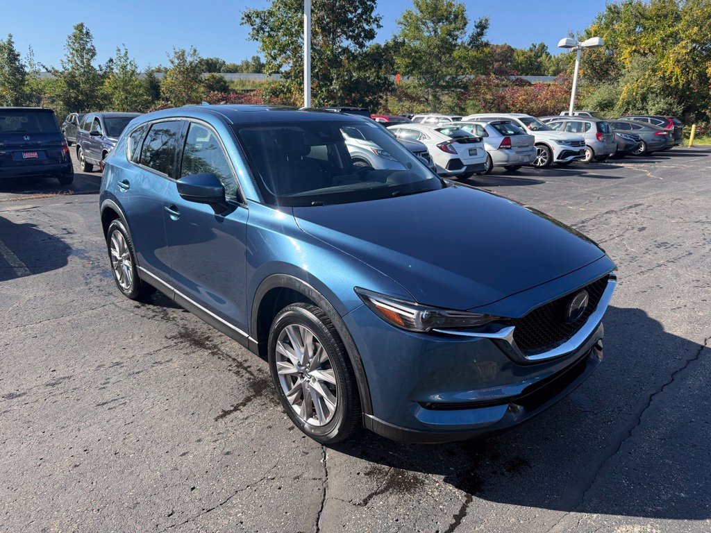 Used 2019 Eternal Blue Mazda Grand Touring image 4