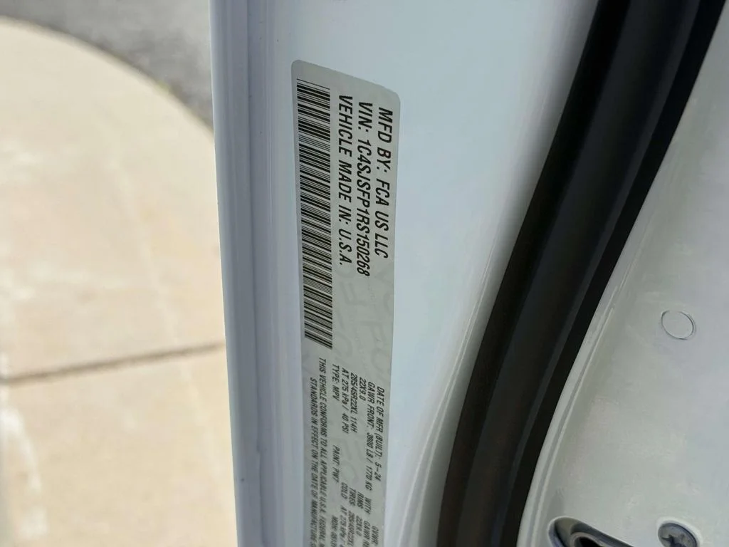 Used 2024 White Jeep Series II image 34