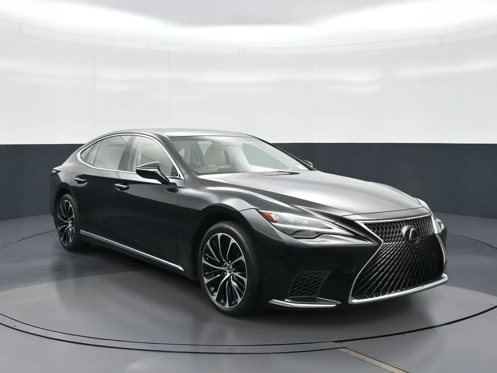 Used 2022 Black Lexus 500 Base image 13