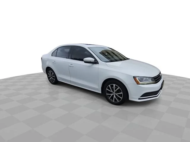 3VWDB7AJ8HM220522