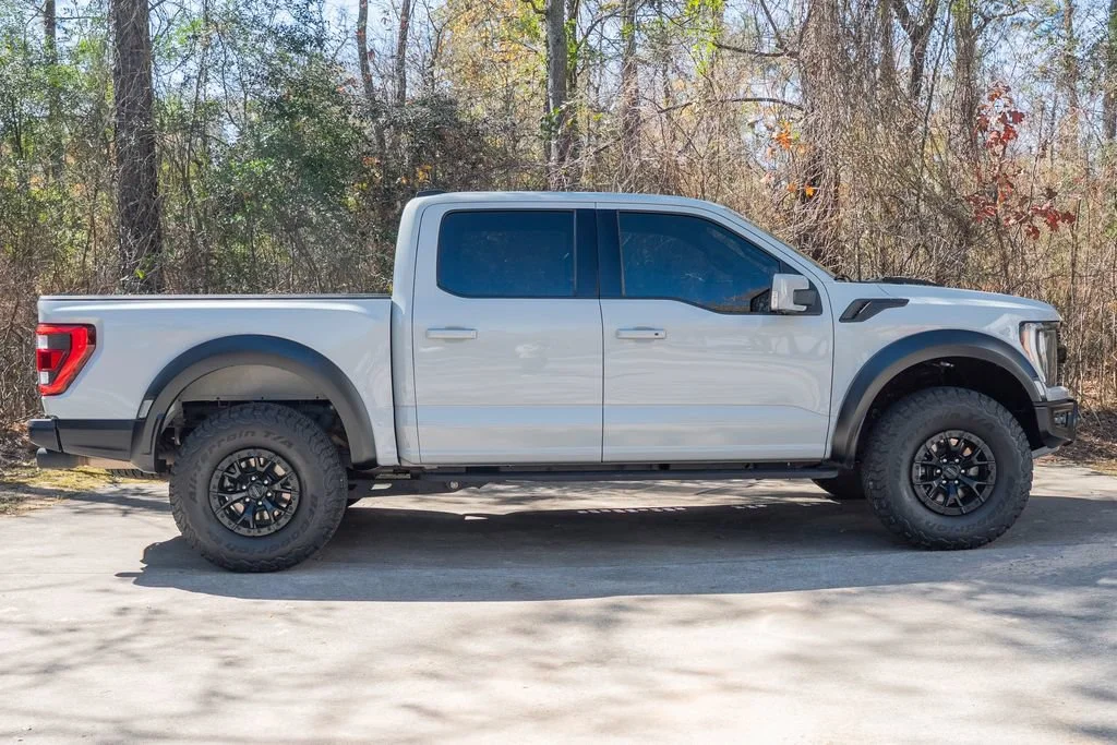 Used 2023 Gray Ford Raptor image 5
