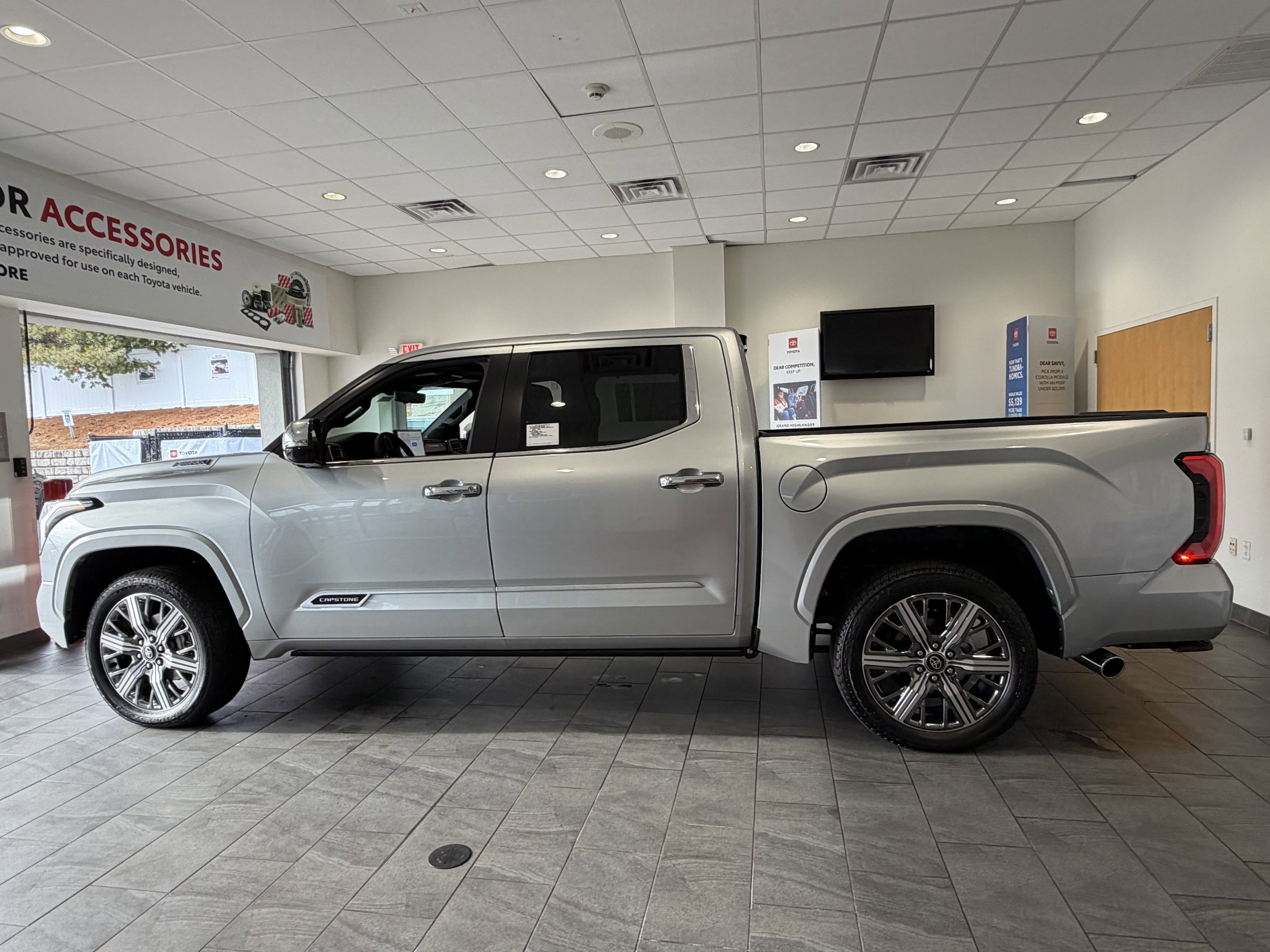 2026 Toyota Tundra Capstone - Photo 58