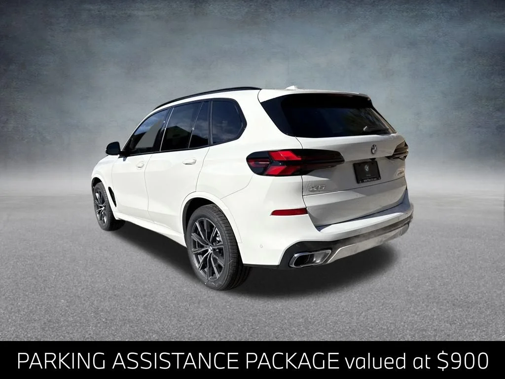 New 2026 White BMW xDrive40i image 3
