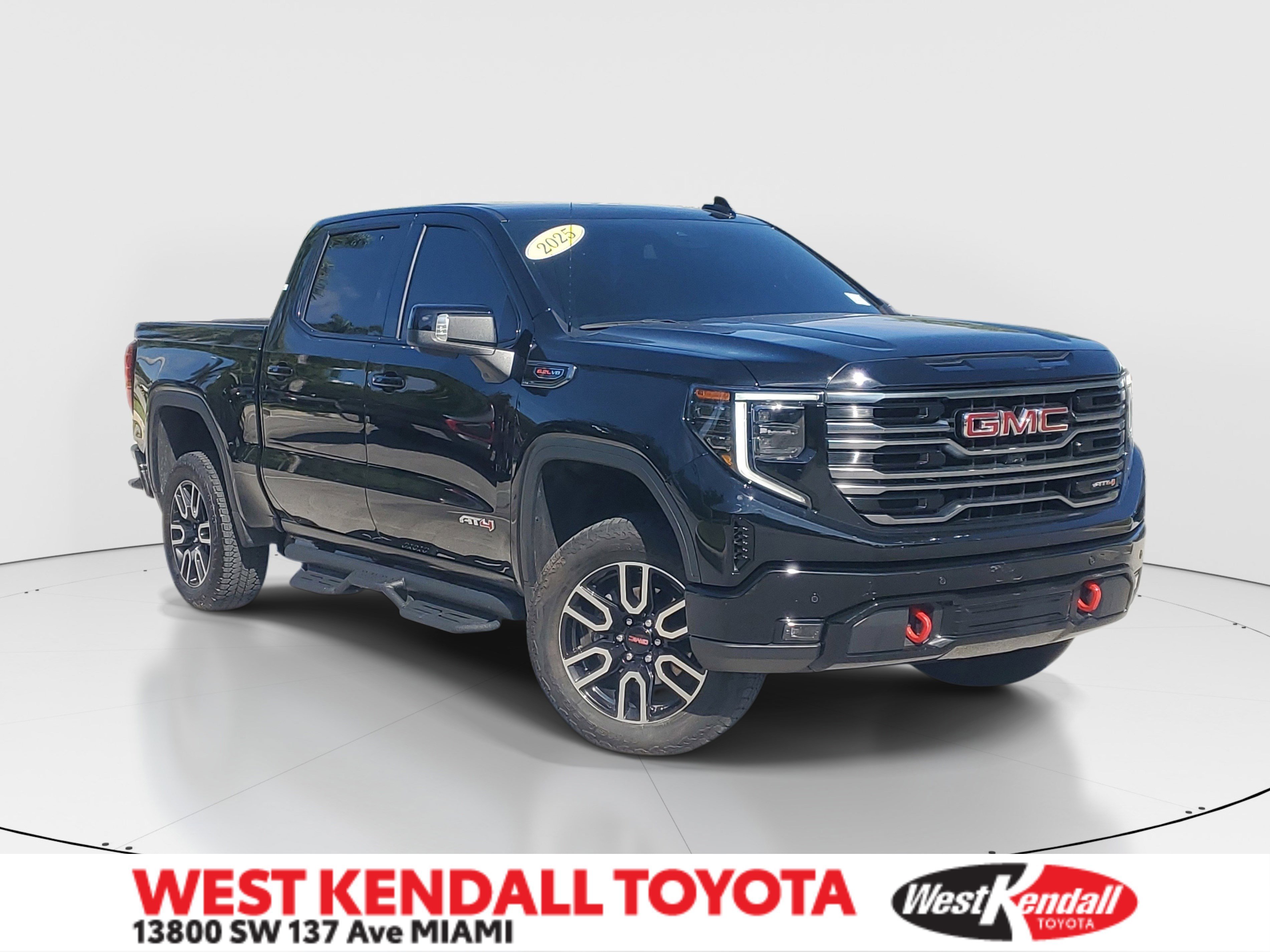 2025 GMC Sierra 4WD Crew Cab Short Box AT4's photo