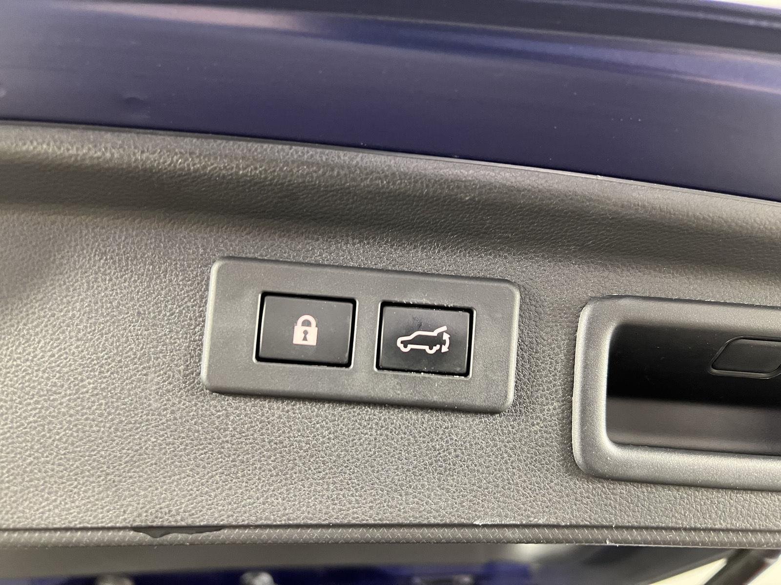 Used 2024 Sapphire Blue Pearl Subaru Sport image 8