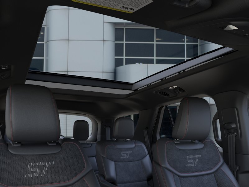 New 2026 Star White Metallic Tri-Coat Ford ST image 49