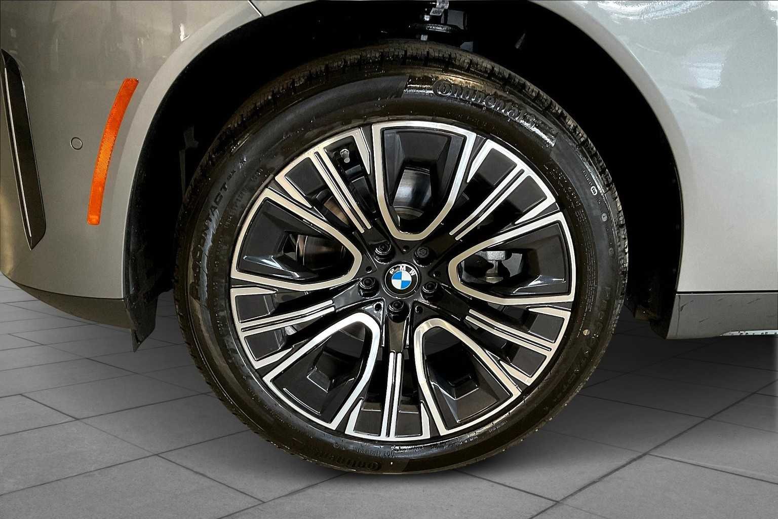 2026 BMW X3 30 - Photo 11