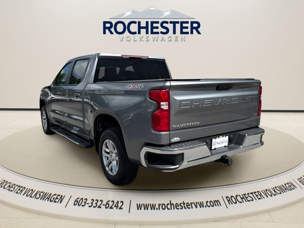 Used 2021 Steel Metallic Chevrolet LT image 4