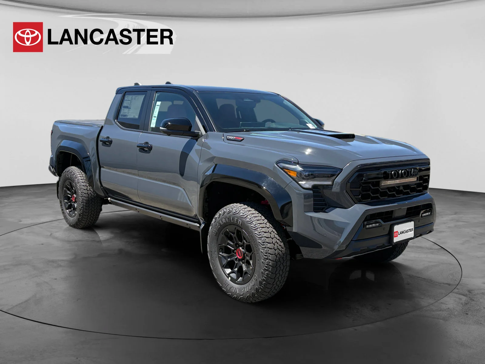 2026 Toyota Tacoma i-FORCE MAX Tacoma TRD Pro