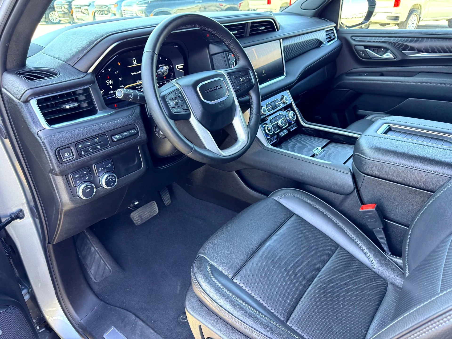 Used 2024 Sterling Metallic GMC Denali image 11