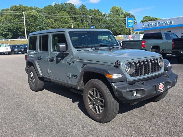 Used 2026 Anvil Clearcoat Jeep Sport S image 1