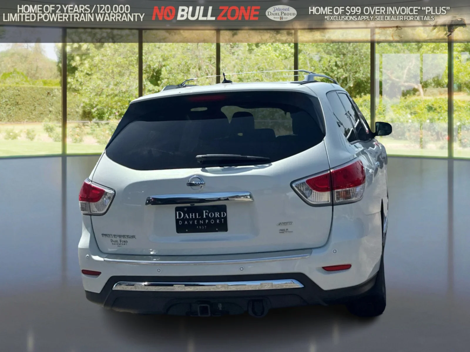 Used 2014 WHITE Nissan SL image 4