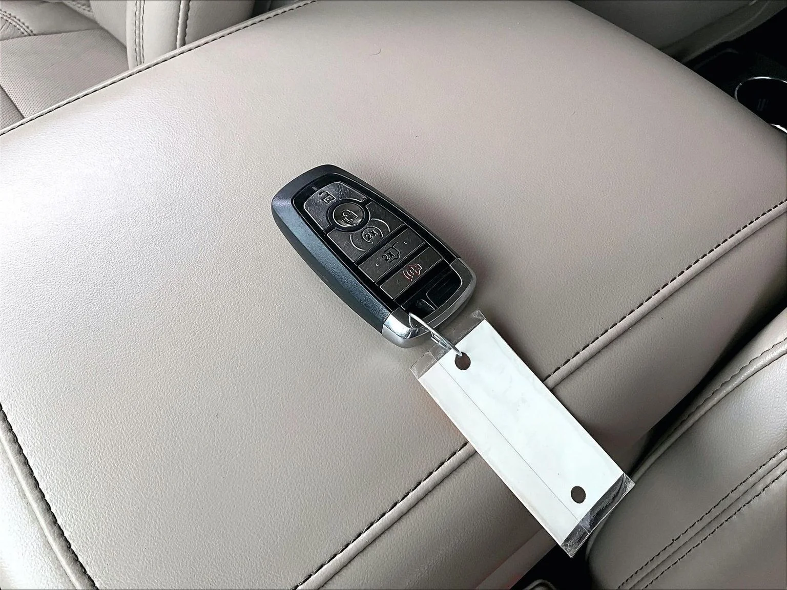 Used 2020 Beige Lincoln Reserve image 10