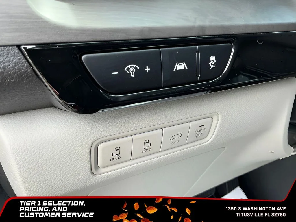 Used 2024 Red Kia EX image 23