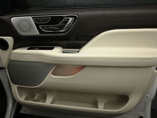 2022 LINCOLN NAVIGATOR L - Image 30