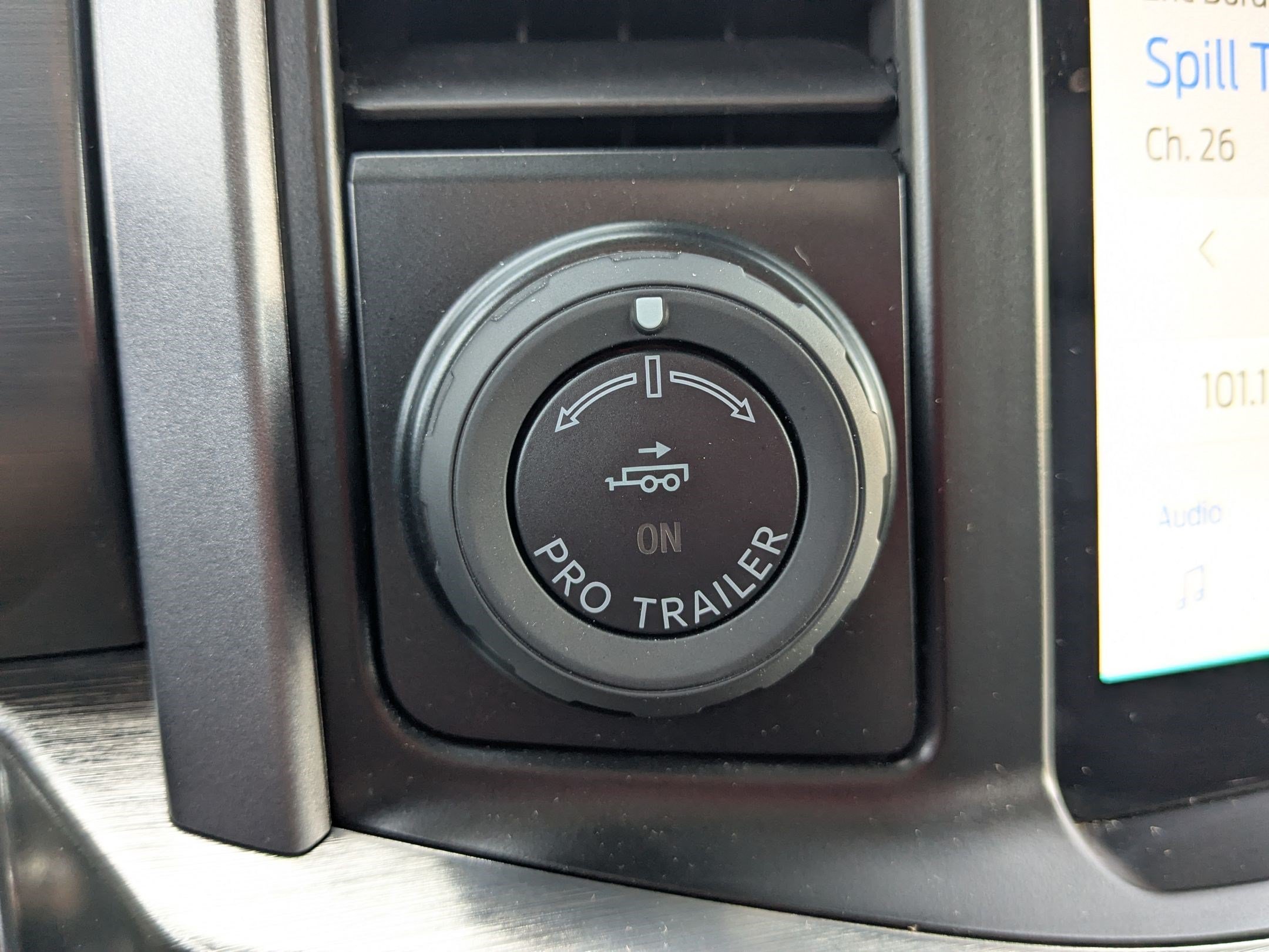 Used 2023 Oxford White Ford LARIAT image 31