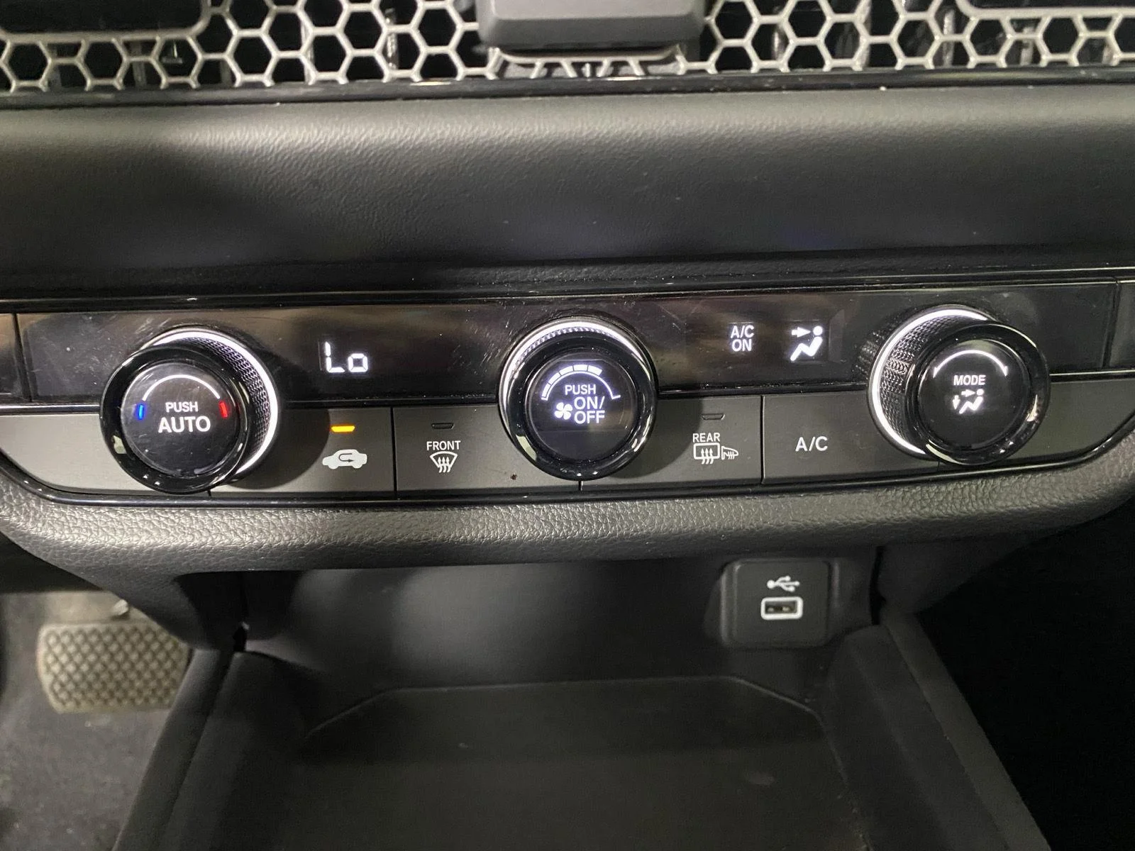 Used 2025 Crystal Black Pearl Honda Sport image 20