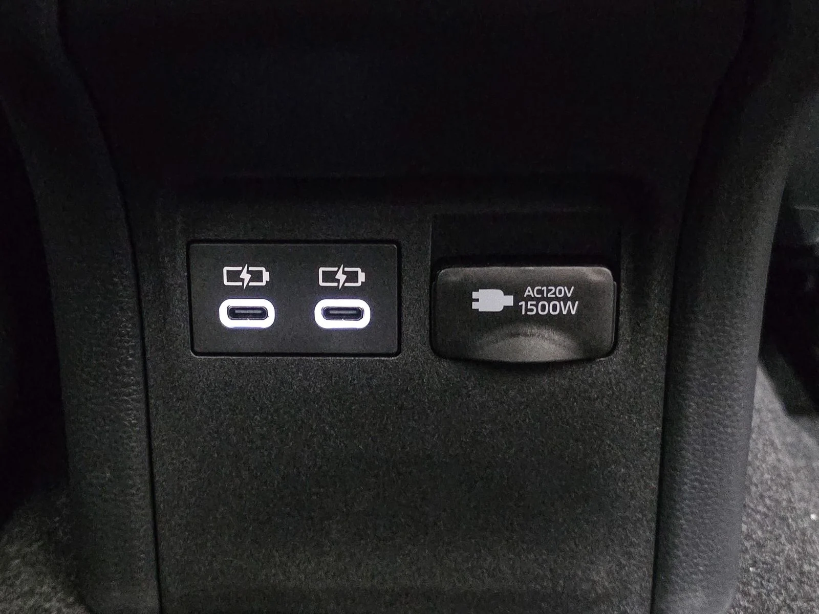 2026 Toyota Prius Plug-in Hybrid XSE - Photo 22