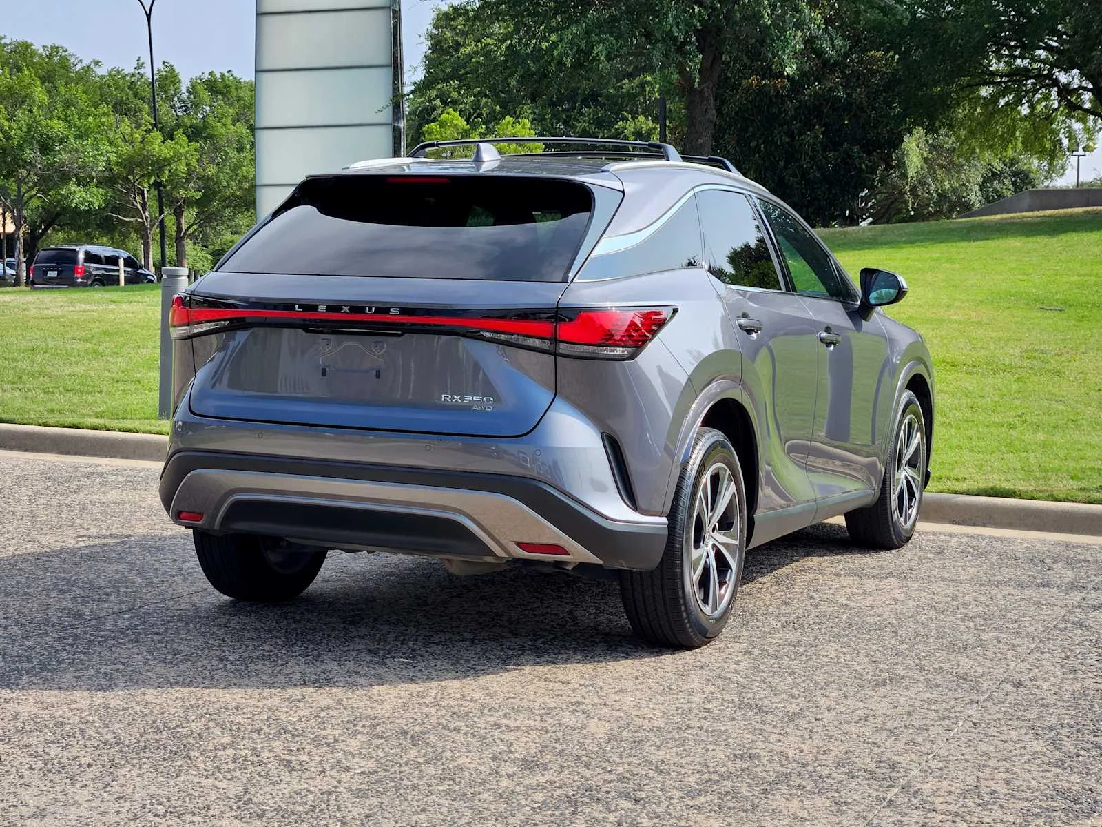 Certified Used 2023 NEBULA GRAY PEARL Lexus Premium Plus image 4