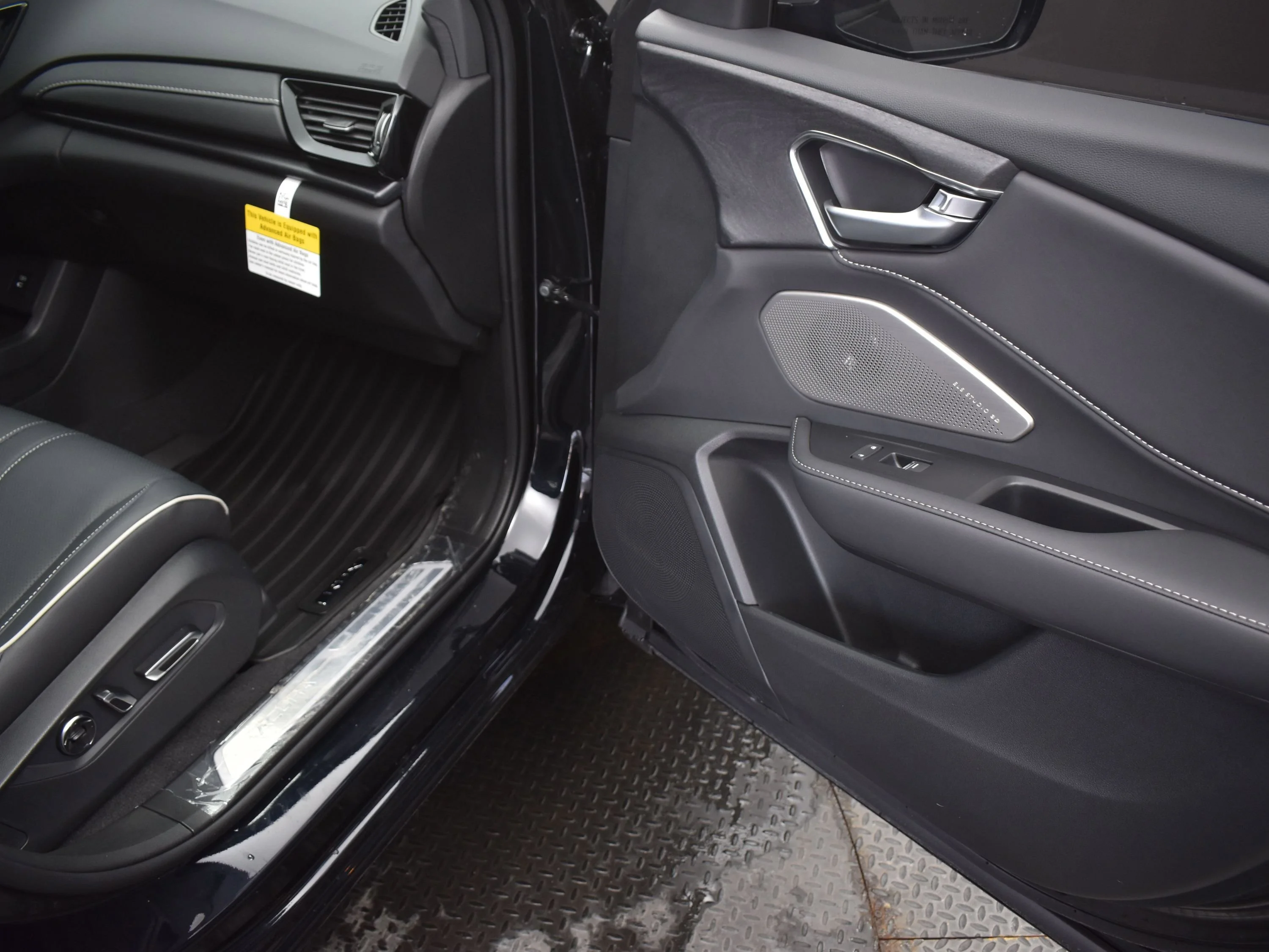New 2026 Majestic Black Pearl Acura w/Advance Package image 31