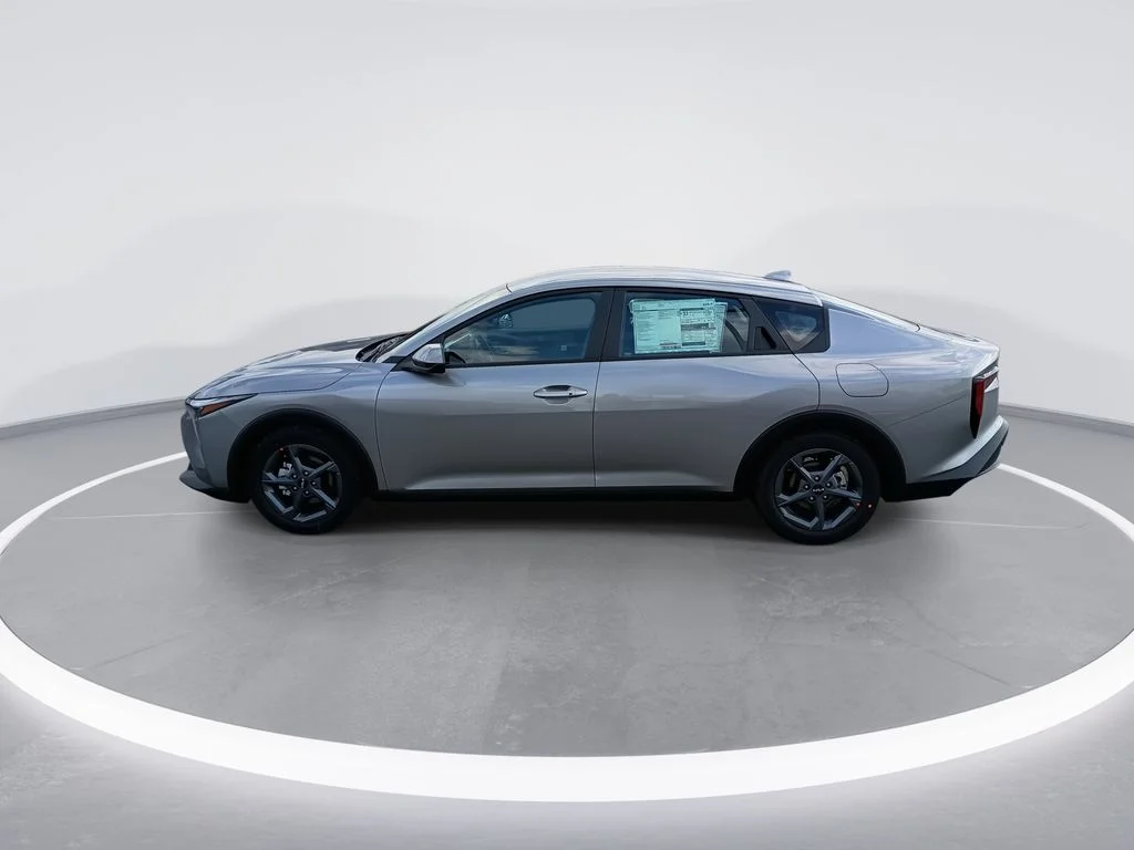 Used 2025 Gray Kia LXS image 5