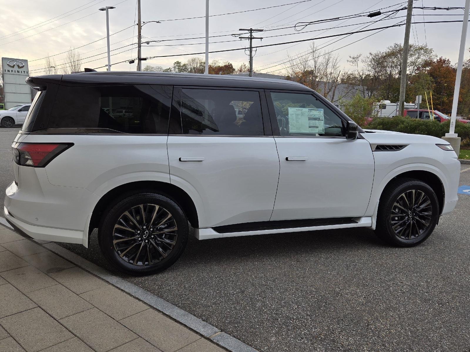 2026 INFINITI QX80 Autograph - Photo 14