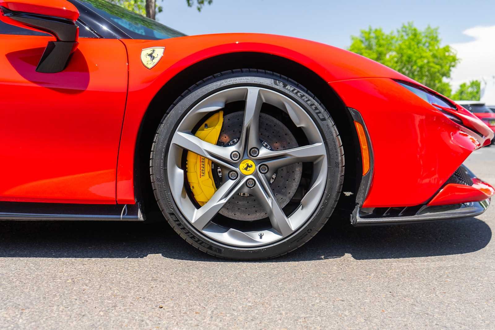Used 2021  Ferrari  image 8