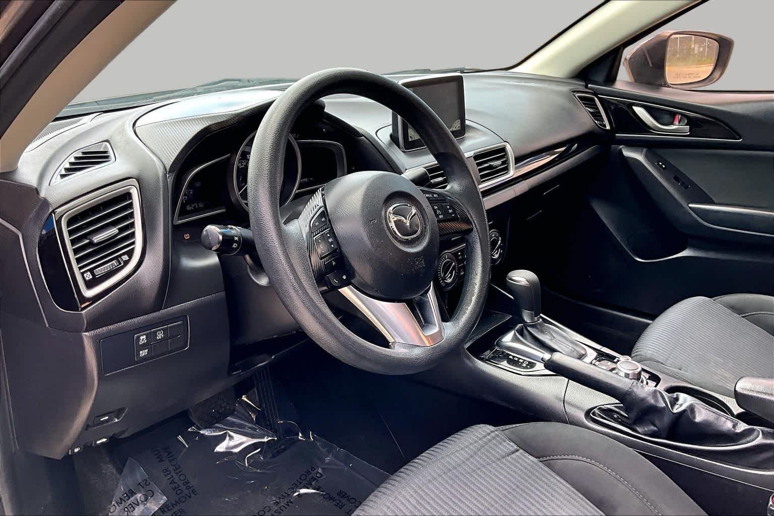 Used 2016 Titanium Flash Mica Mazda i Sport image 18