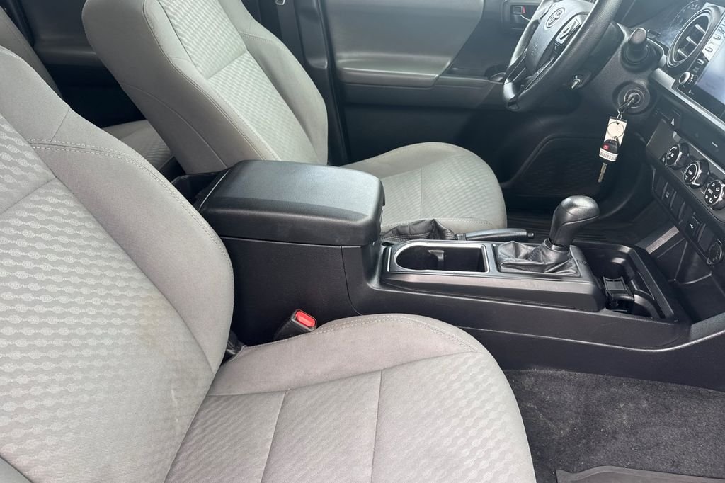 Used 2021 Silver Toyota SR image 18