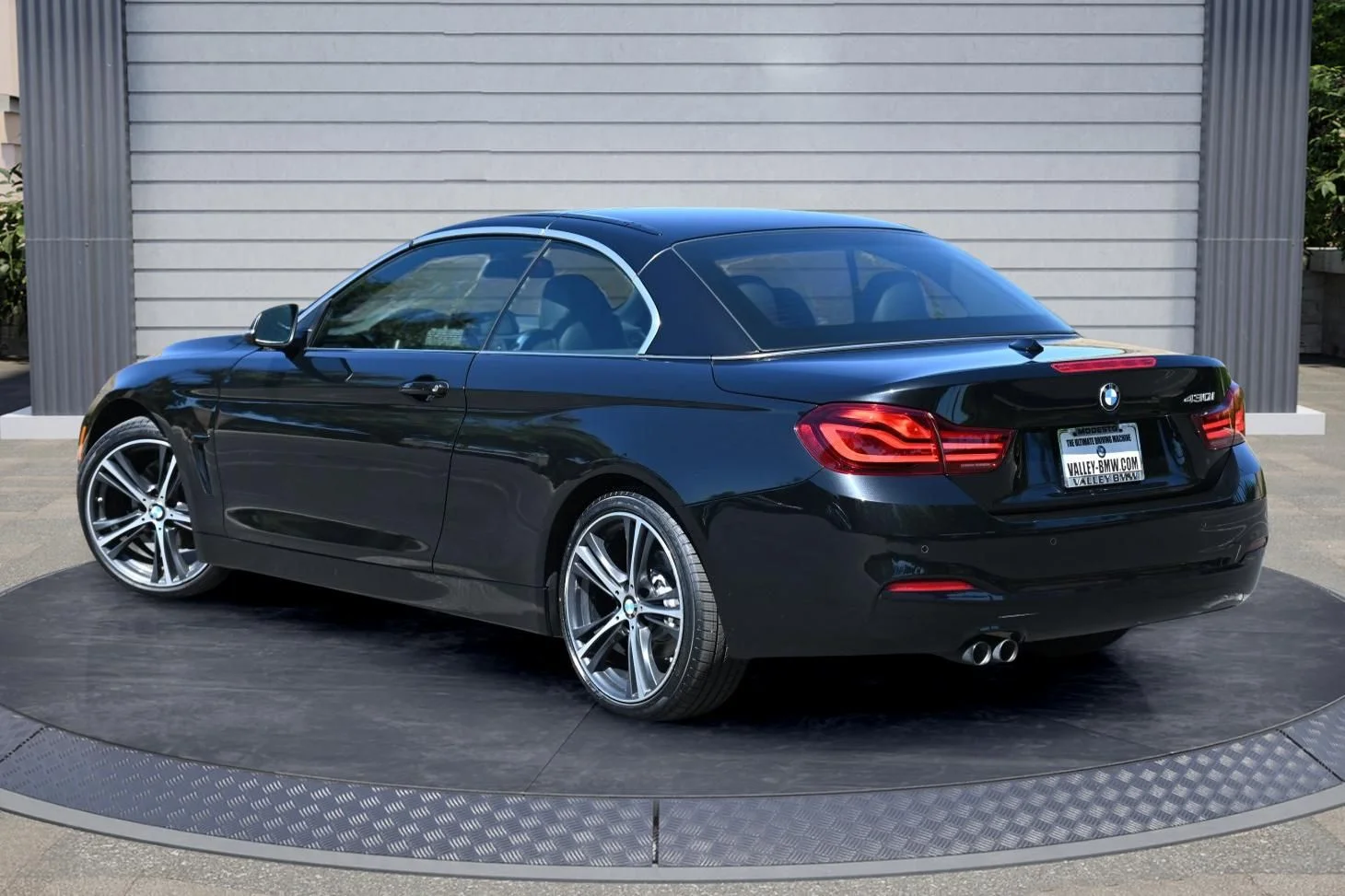 Used 2020 Black BMW 430i image 4