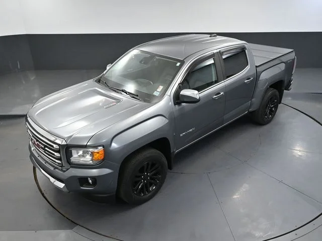 Used 2018 Gray GMC SLT image 58